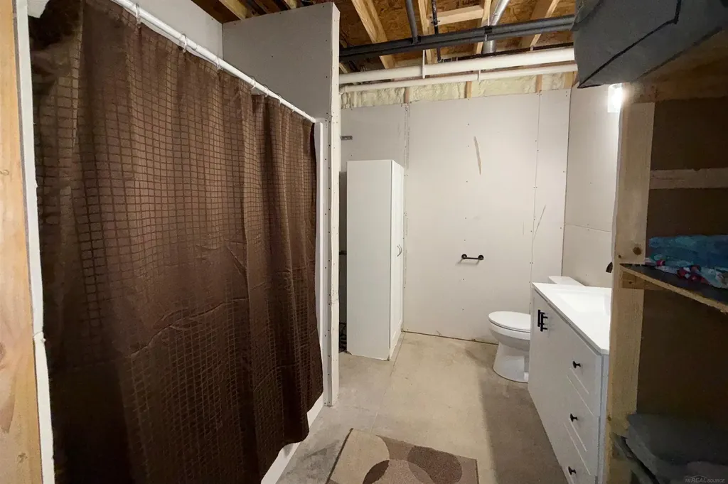 8659 Wood View Drive Garfield Township MI 48632