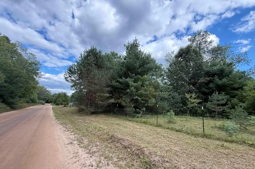 8659 Wood View Drive Garfield Township MI 48632