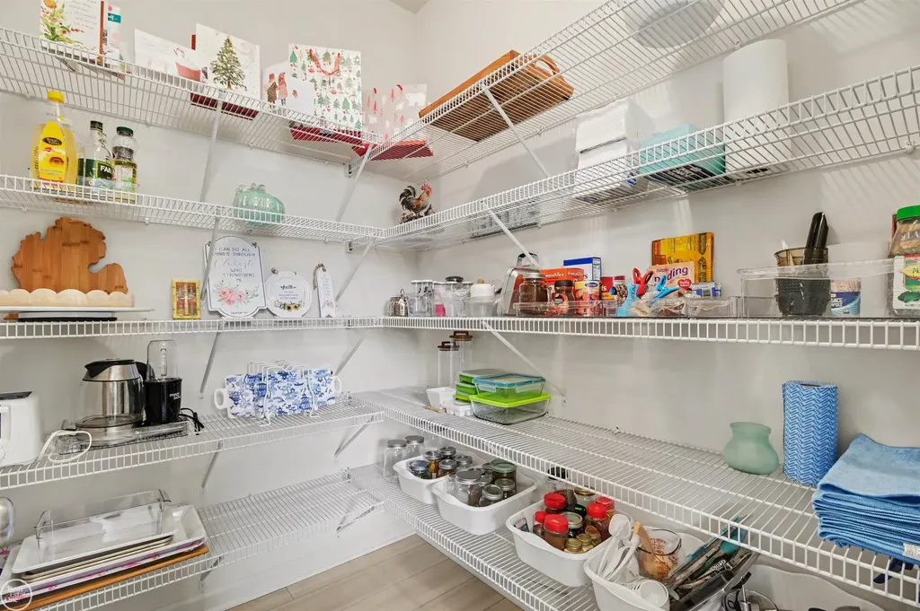 24731 Arbor Court Macomb Township MI 48042
