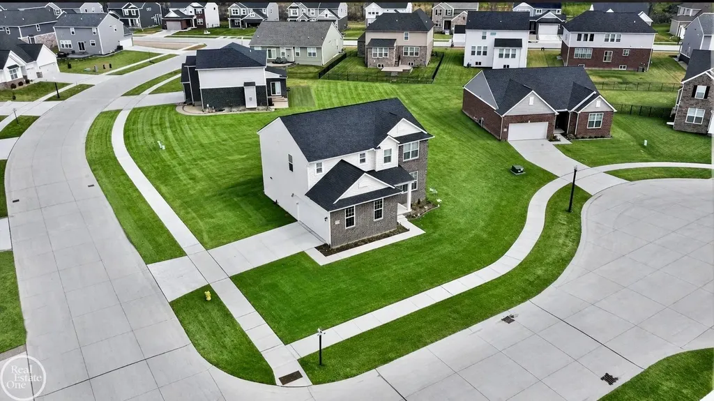 24731 Arbor Court Macomb Township MI 48042