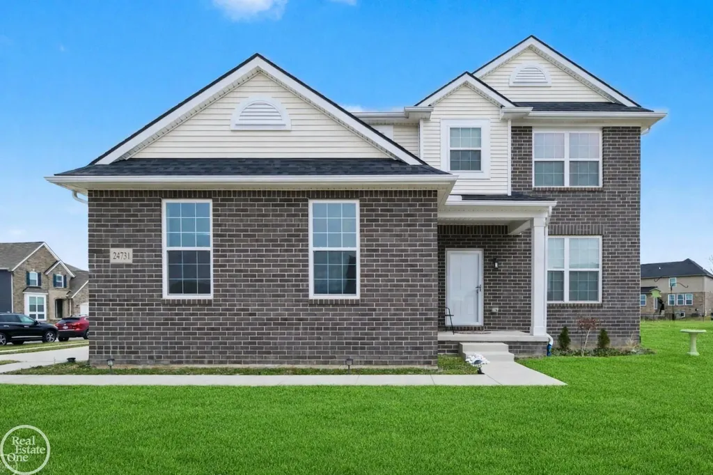 24731 Arbor Court Macomb Township MI 48042