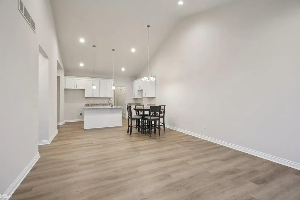 48854 Birmingham Drive Chesterfield Township MI 48047
