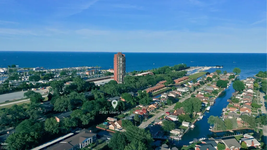 23121 Liberty Street St. Clair Shores City MI 48080