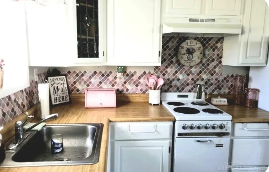 7296 Cedar Road Worth Township MI 48450