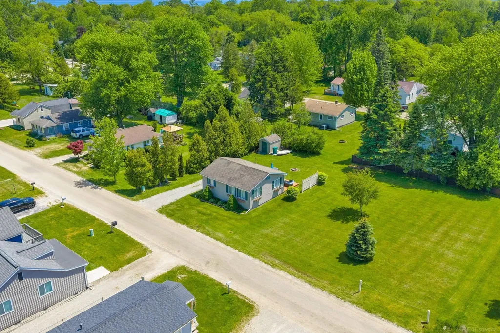 7296 Cedar Road Worth Township MI 48450