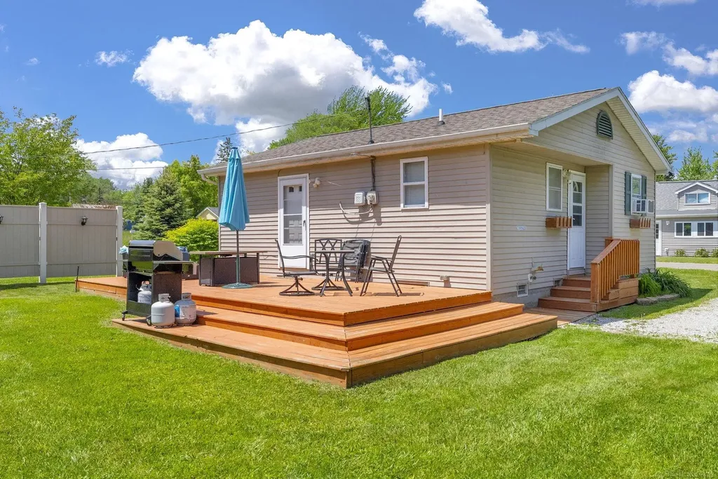 7296 Cedar Road Worth Township MI 48450