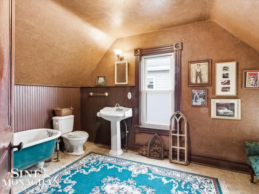 1713 St Clair River Drive Algonac City MI 48001