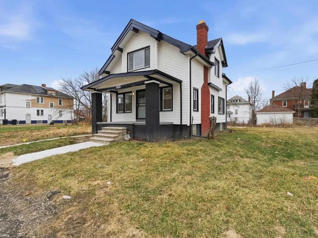 2334 Highland Street Detroit City MI 48206