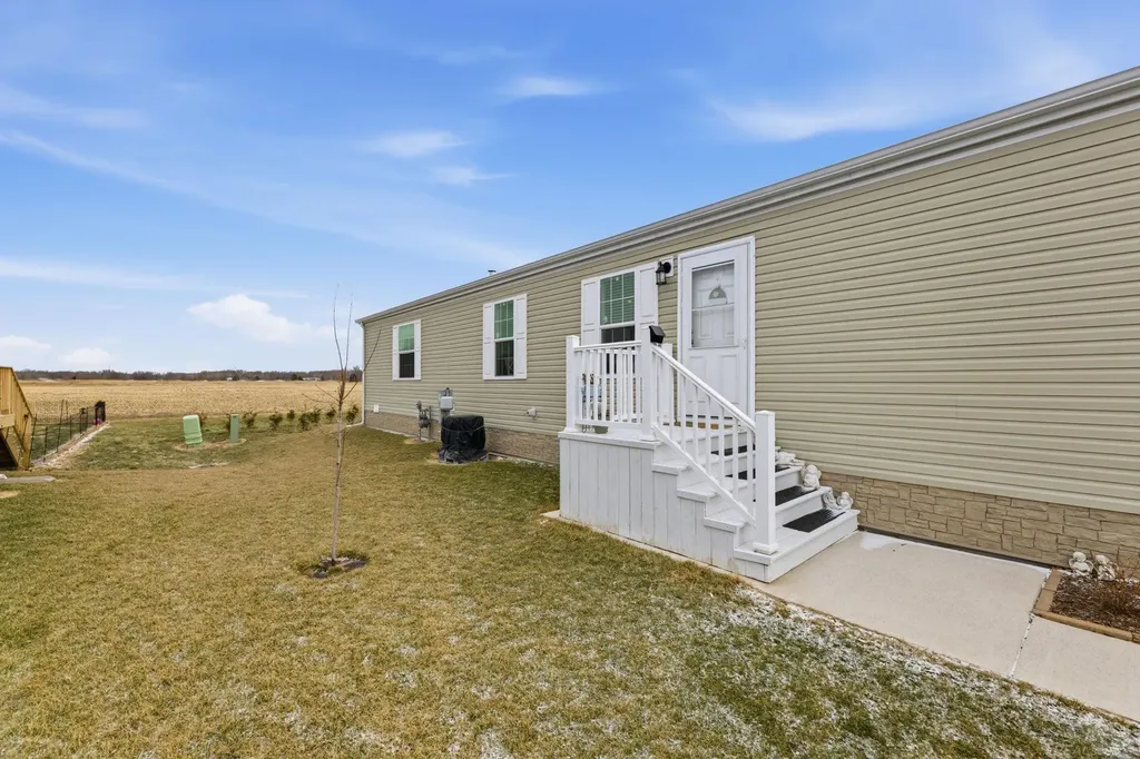 284 Rosebud Court Port Huron Charter Township MI 48060