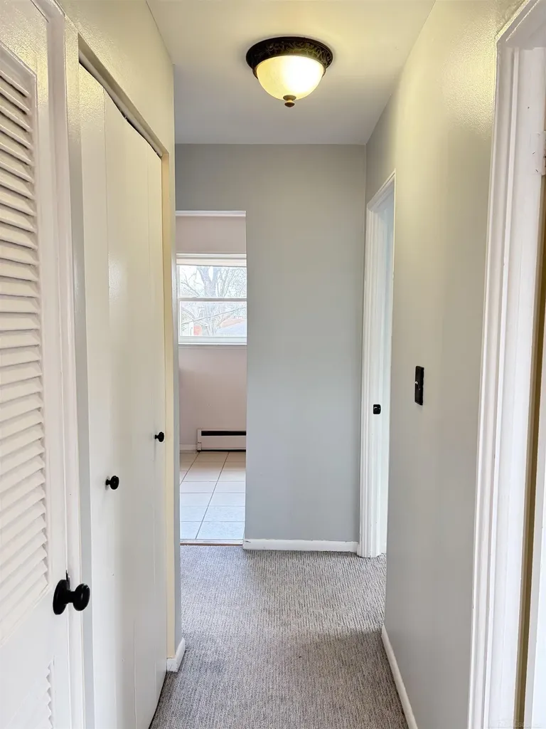 3219 Benjamin Avenue Royal Oak City MI 48073