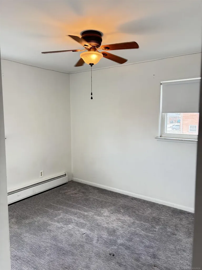 3219 Benjamin Avenue Royal Oak City MI 48073