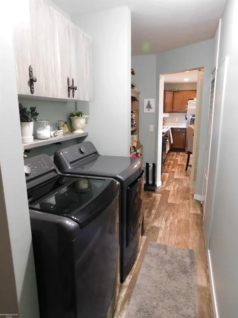 57574 Sawyer Court Lenox Township MI 48048