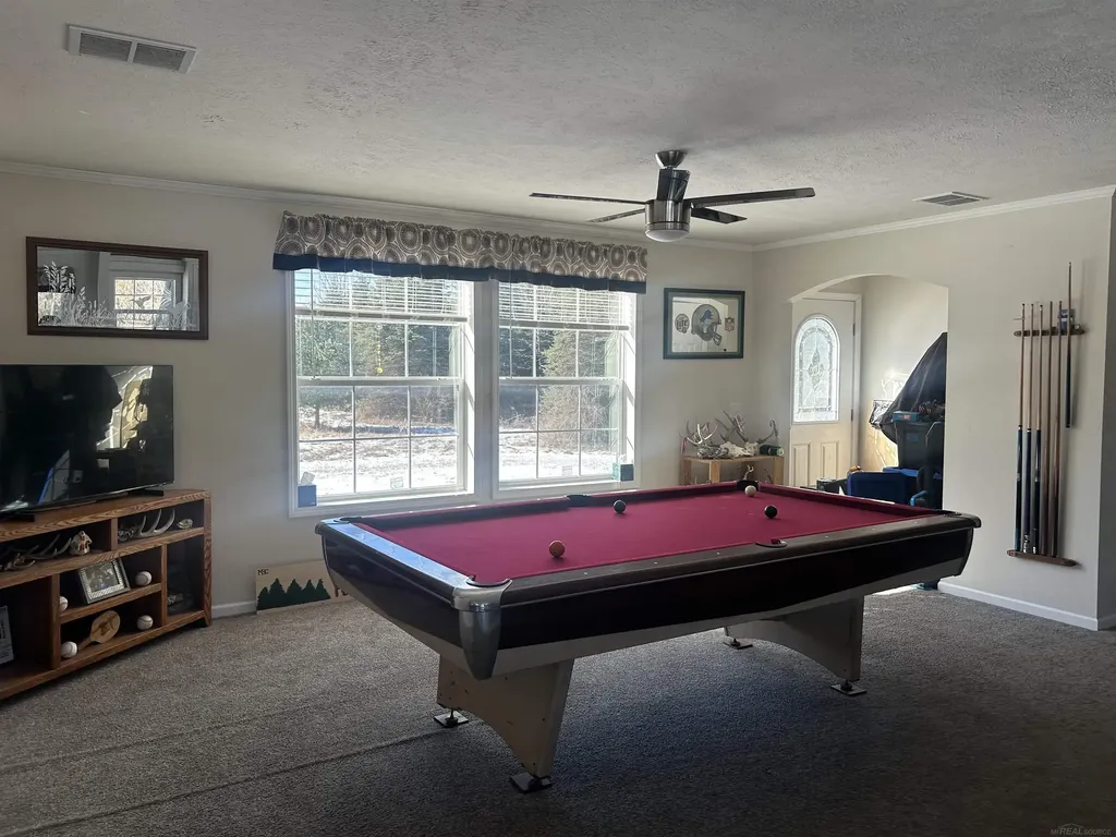 1712 Mt. Forest Road Mt. Forest Township MI 48650