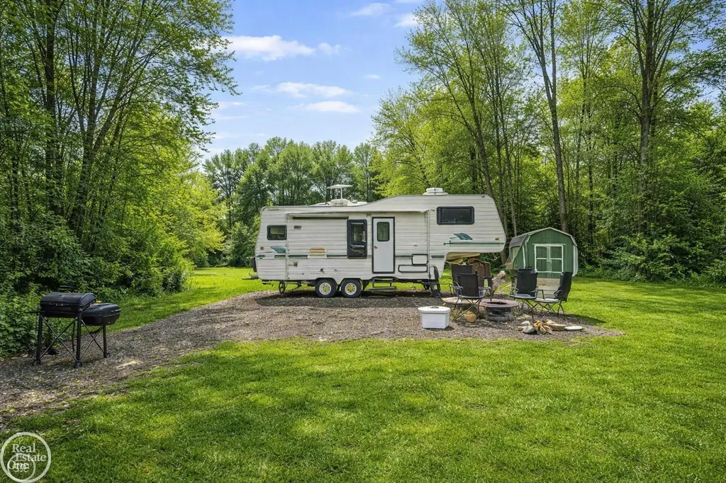 10151 Canada Road Birch Run Village MI 48415