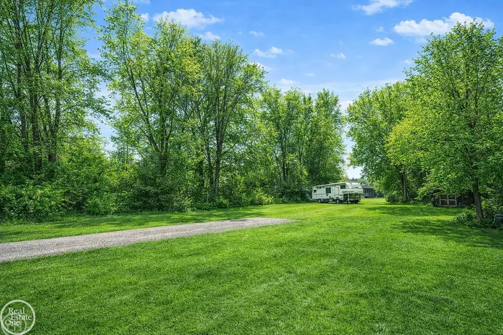10151 Canada Road Birch Run Village MI 48415