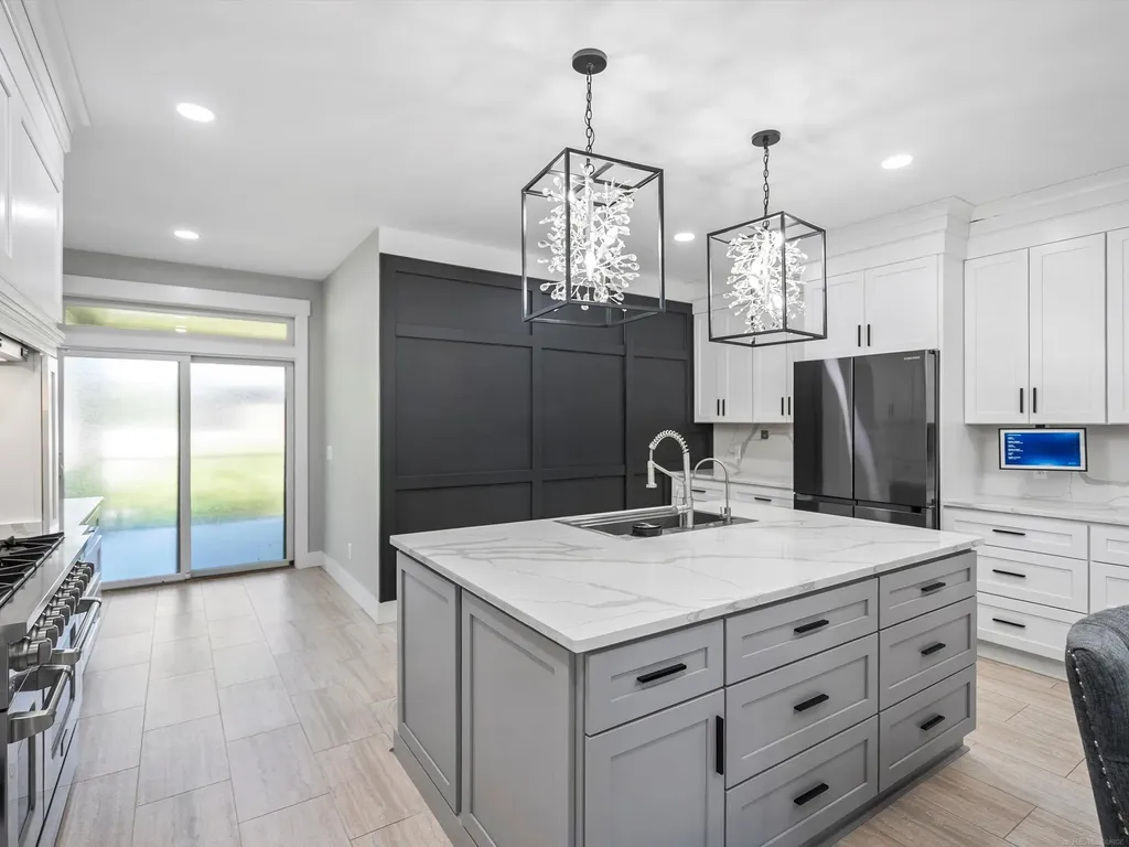 3708 Riverview Terrace N Road East China Township MI 48054