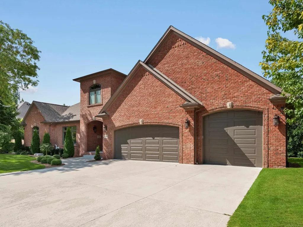 3708 Riverview Terrace N Road East China Township MI 48054