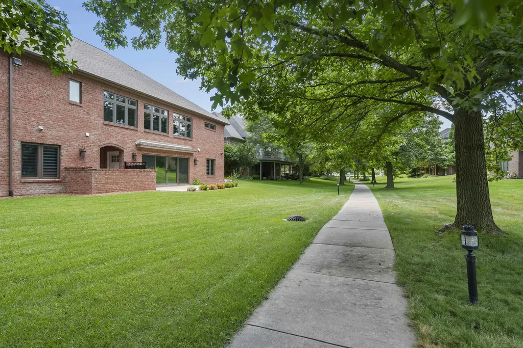 3708 Riverview Terrace N Road East China Township MI 48054