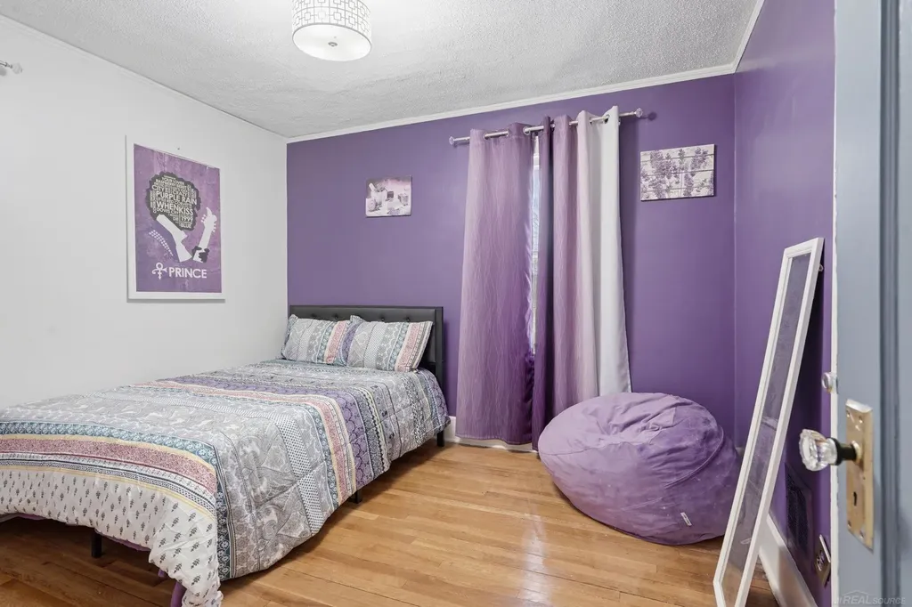 474 W Greendale Avenue Detroit City MI 48203