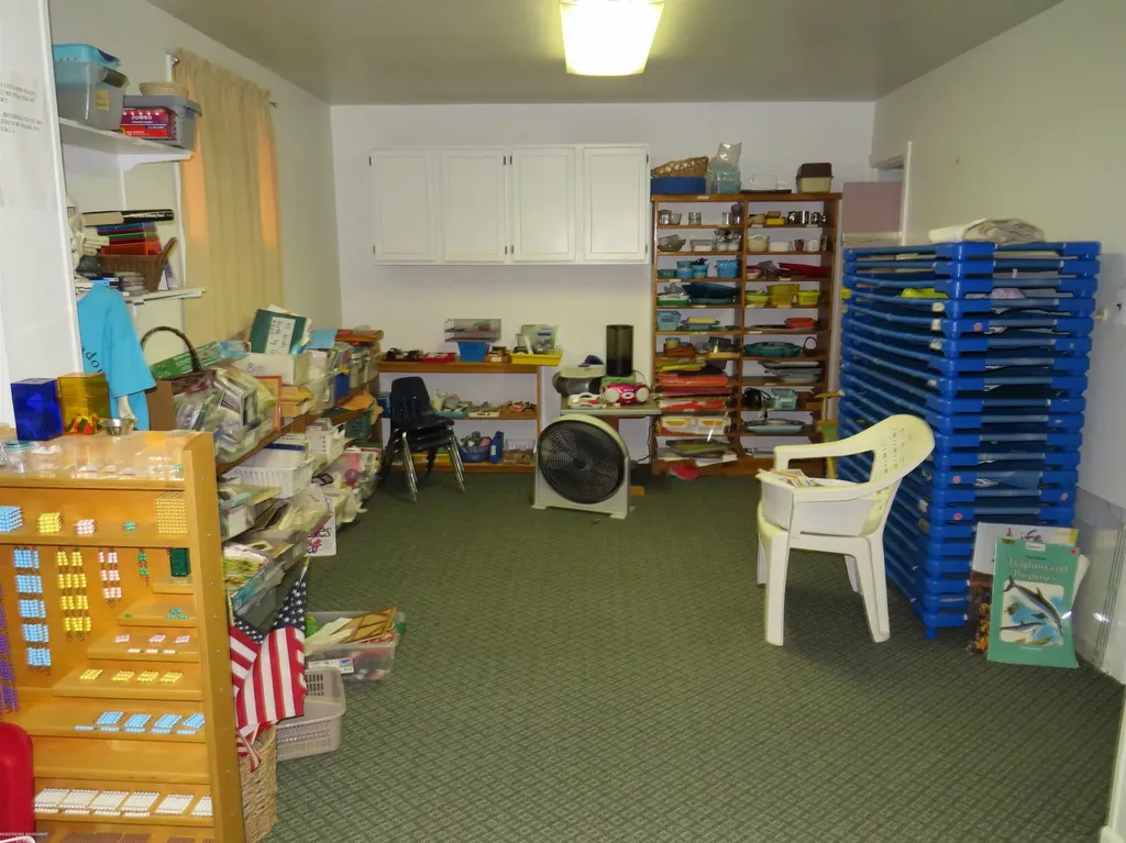 8622 Dixie Highway Ira Township MI 48023