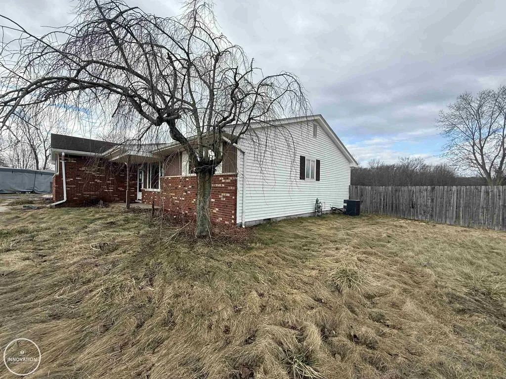 5346 Marsh Road China Township MI 48054