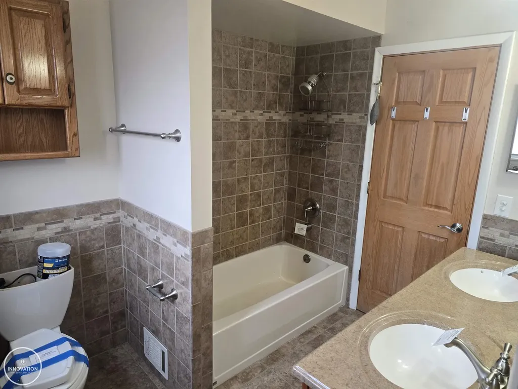 5346 Marsh Road China Township MI 48054