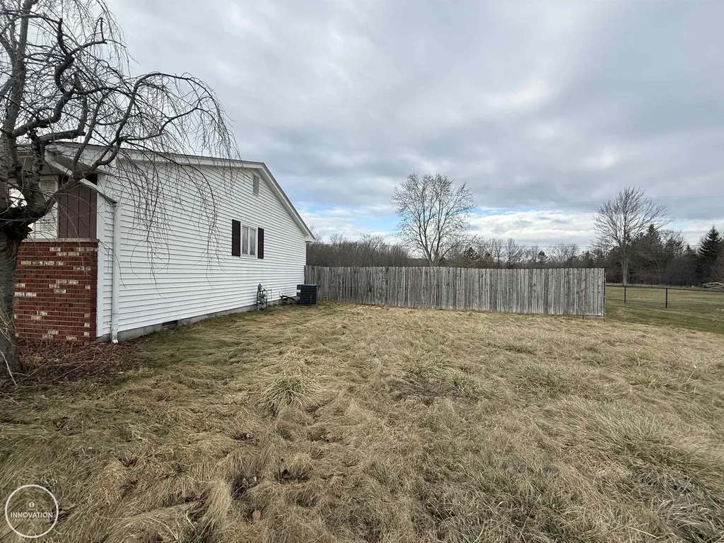 5346 Marsh Road China Township MI 48054