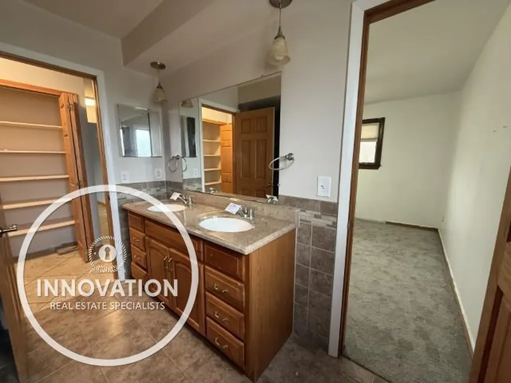 5346 Marsh Road China Township MI 48054