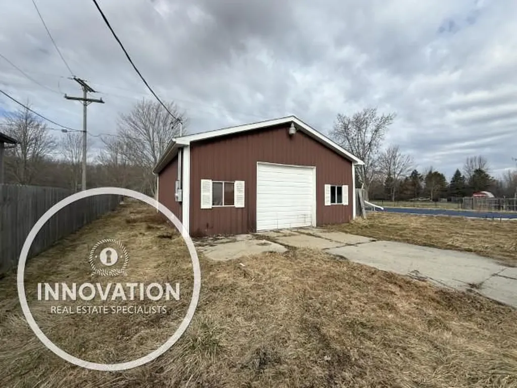 5346 Marsh Road China Township MI 48054