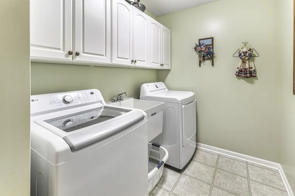 3396 Lansing Road Roscommon Village MI 48653