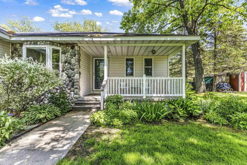 3396 Lansing Road Roscommon Village MI 48653
