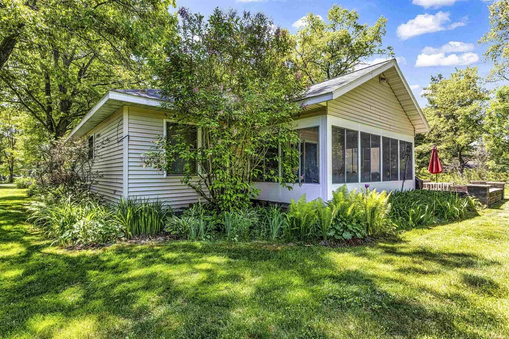 3396 Lansing Road Roscommon Village MI 48653