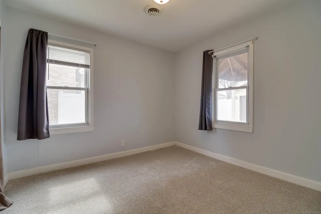 30791 Alger Street Madison Heights City MI 48071