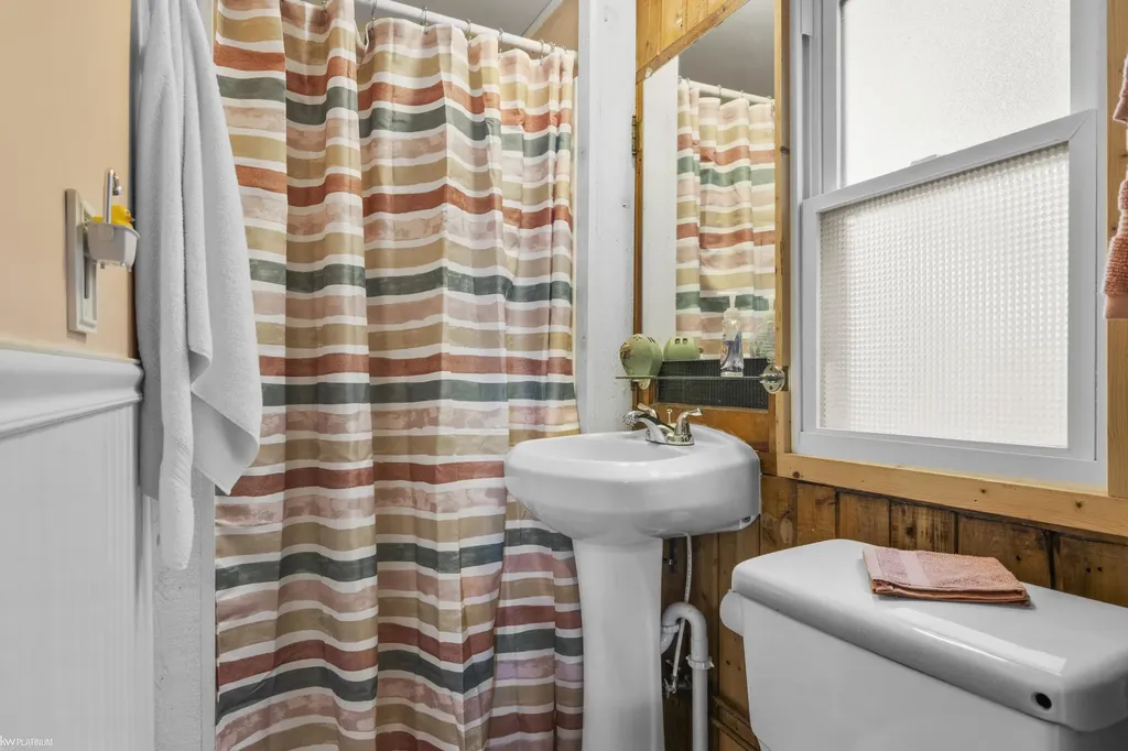 6386 Tricks Way Drive Elk Rapids Township MI 49648
