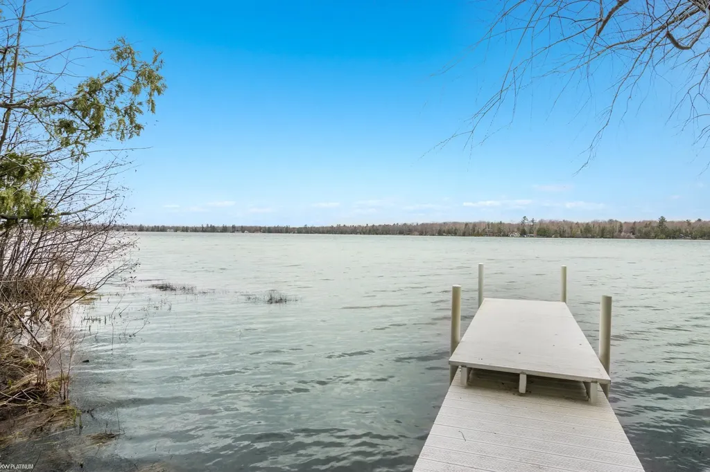 6386 Tricks Way Drive Elk Rapids Township MI 49648