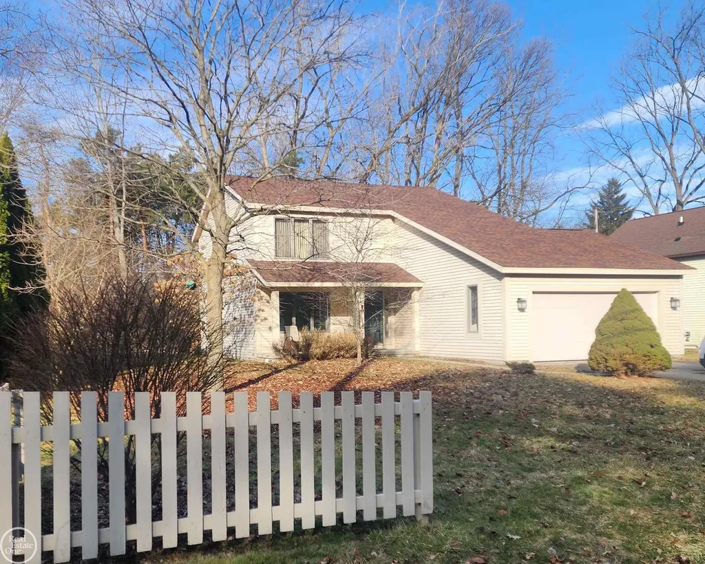 3515 Strawberry Lane Port Huron City MI 48060