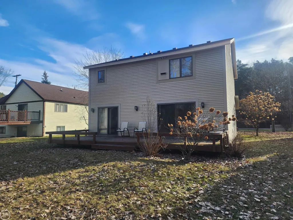 3515 Strawberry Lane Port Huron City MI 48060