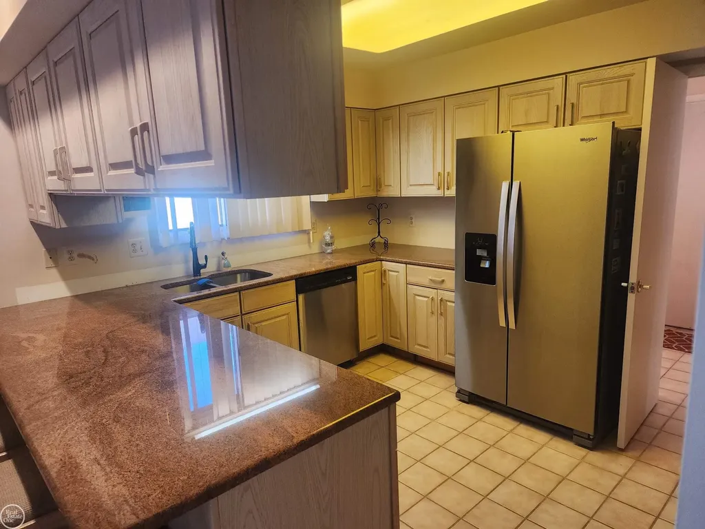 3515 Strawberry Lane Port Huron City MI 48060