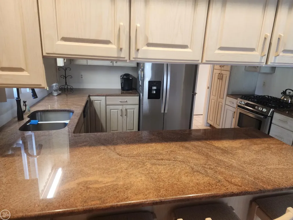 3515 Strawberry Lane Port Huron City MI 48060