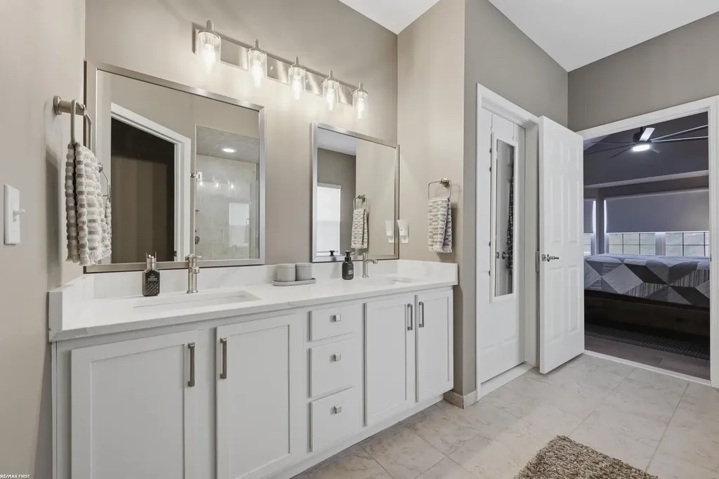 2747 Castlemartin Court Oakland Charter Township MI 48306