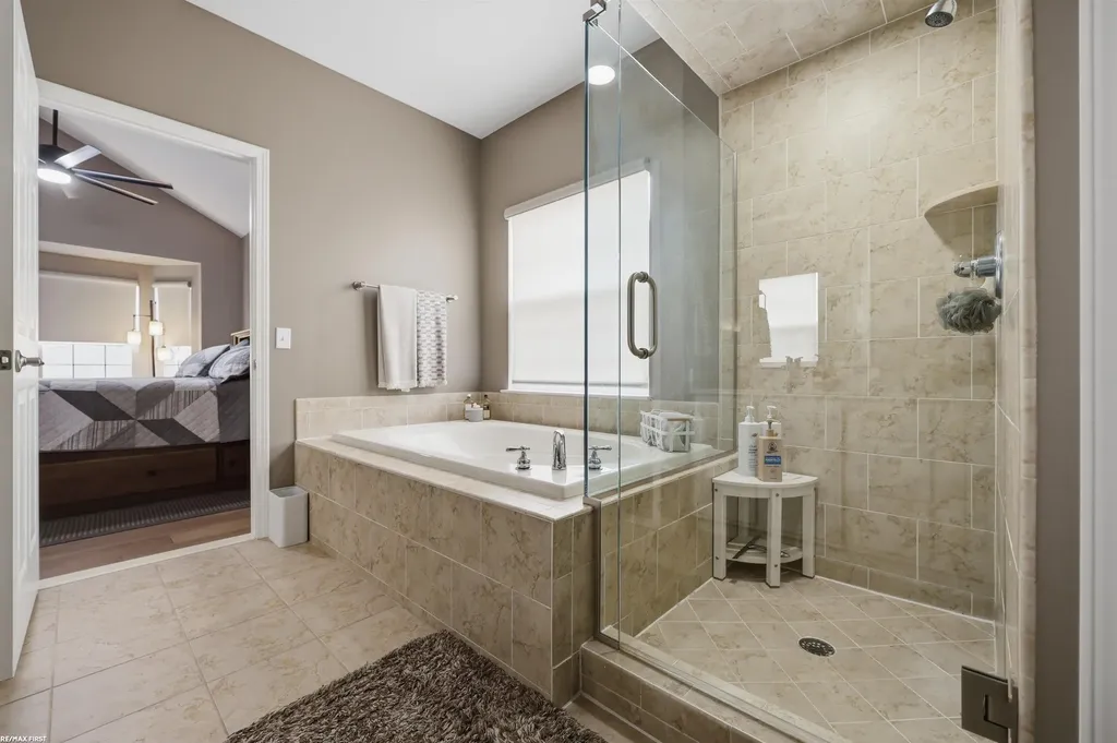 2747 Castlemartin Court Oakland Charter Township MI 48306
