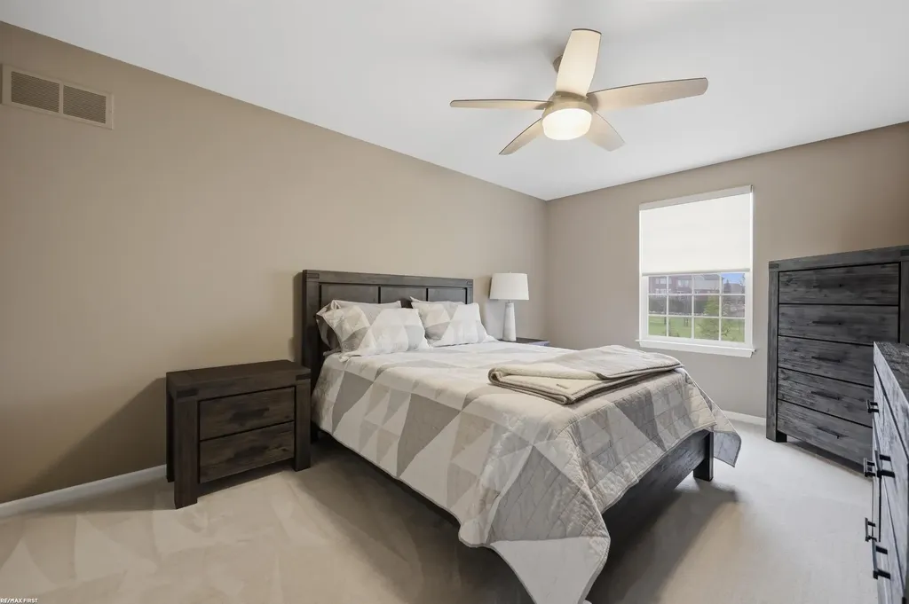 2747 Castlemartin Court Oakland Charter Township MI 48306