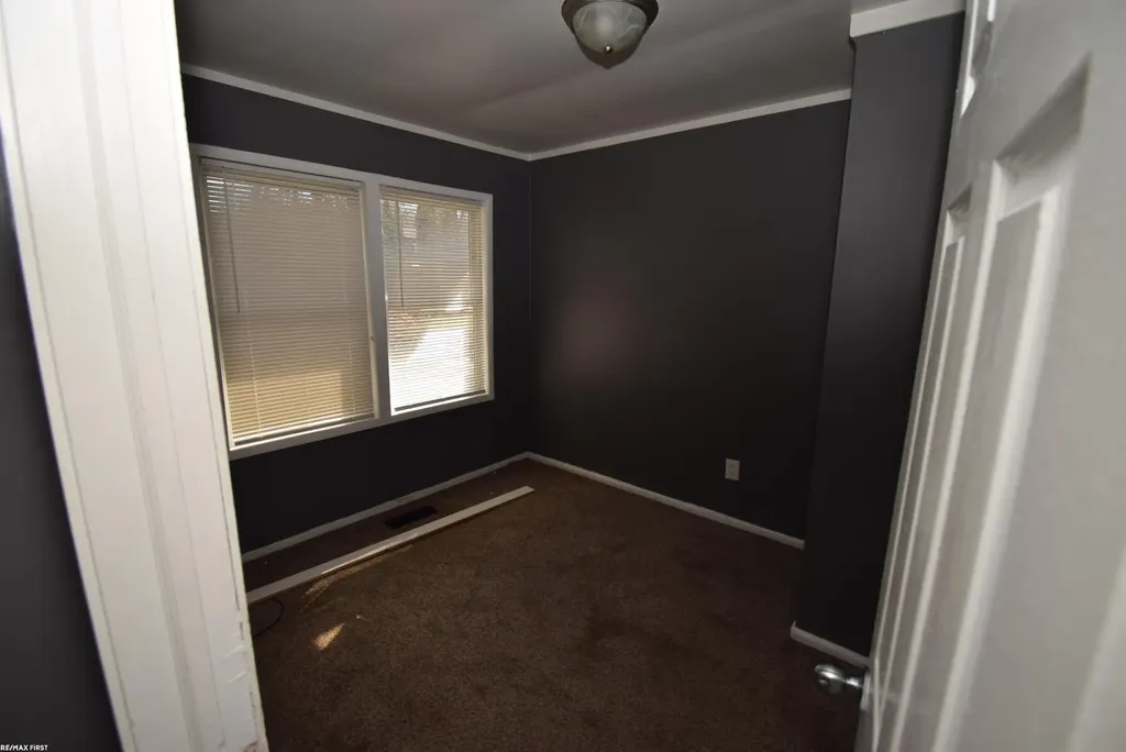 20150 Sherwood Road Sumpter Township MI 48111