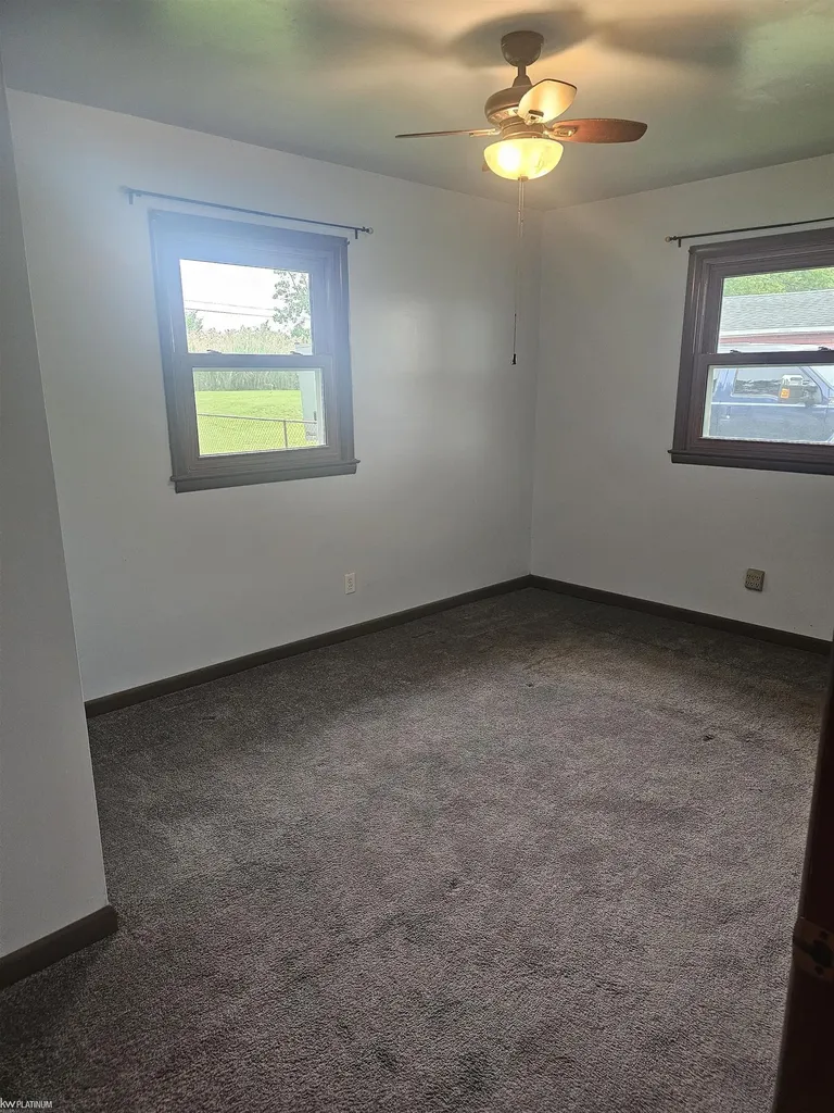 5882 King Road China Township MI 48054