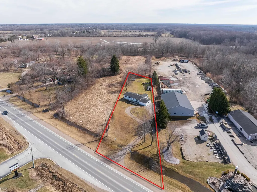 10635 Gratiot Avenue Casco Township MI 48064