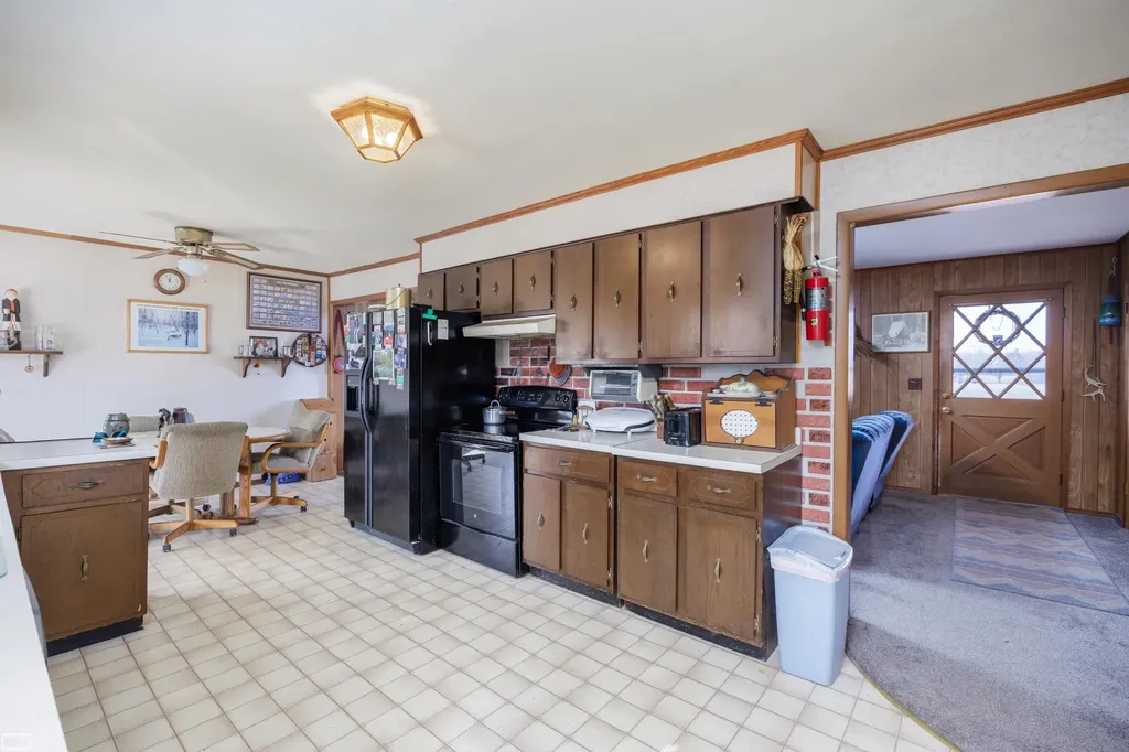 10635 Gratiot Avenue Casco Township MI 48064