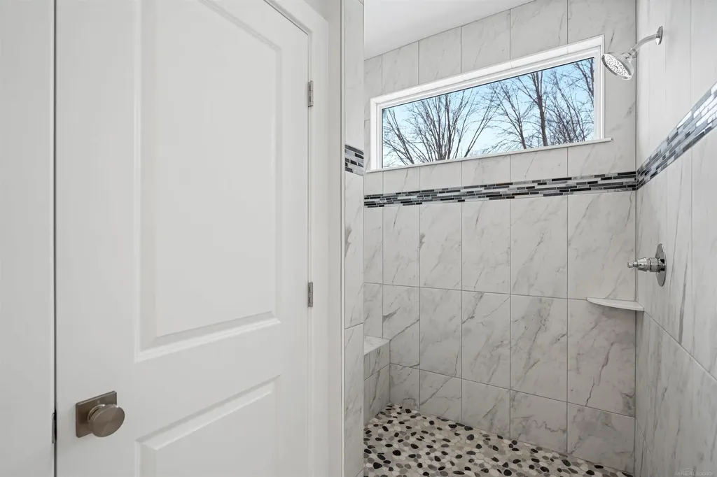 27650 Hagen Road Chesterfield Township MI 48051