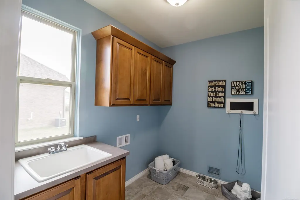 27600 Hagen Road Chesterfield Township MI 48051