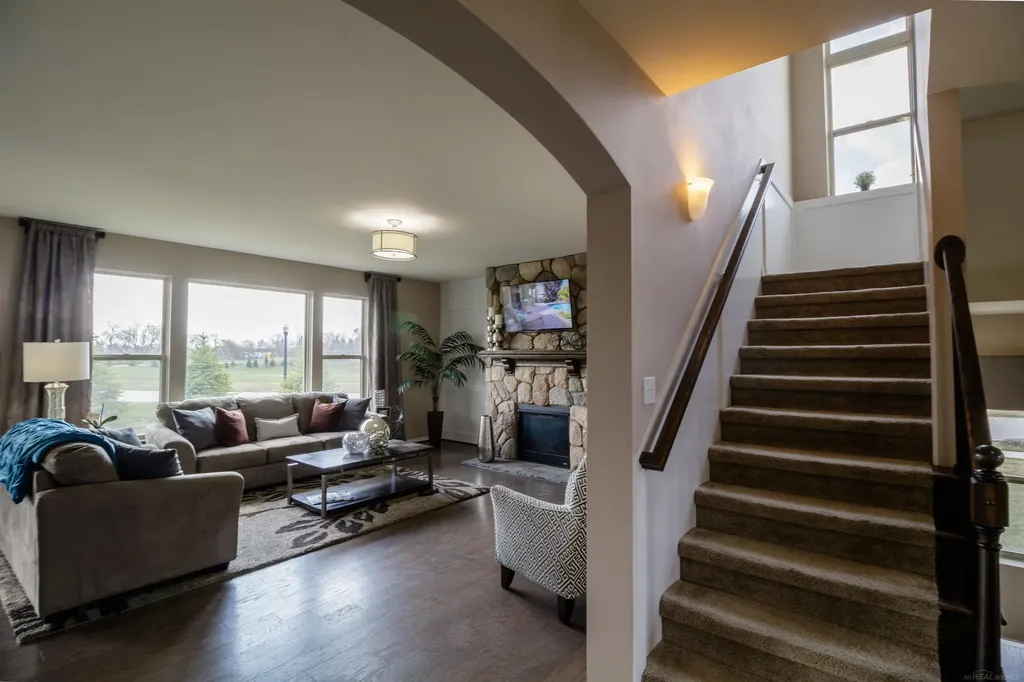 27600 Hagen Road Chesterfield Township MI 48051