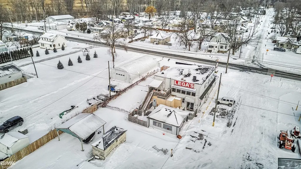 9724 Pearl Beach Boulevard Clay Township MI 48001